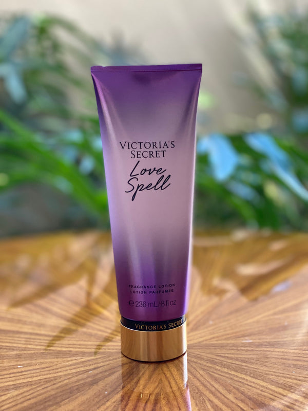 Hidratante Love Spell Victoria’s Secret, 236 ml